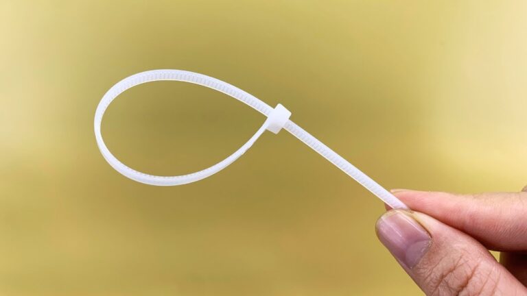 10 trucchi con le fascette che cambieranno la tua vita quotidiana!