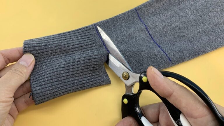 5 semplici passi per accorciare le maniche del maglione senza sarto!