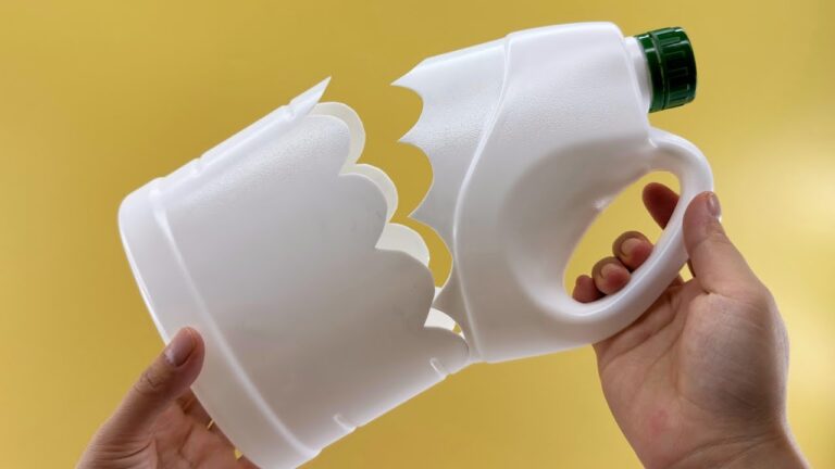 2 Modi Geniali per Riciclare le Bottiglie di Plastica e Rispparmiare!