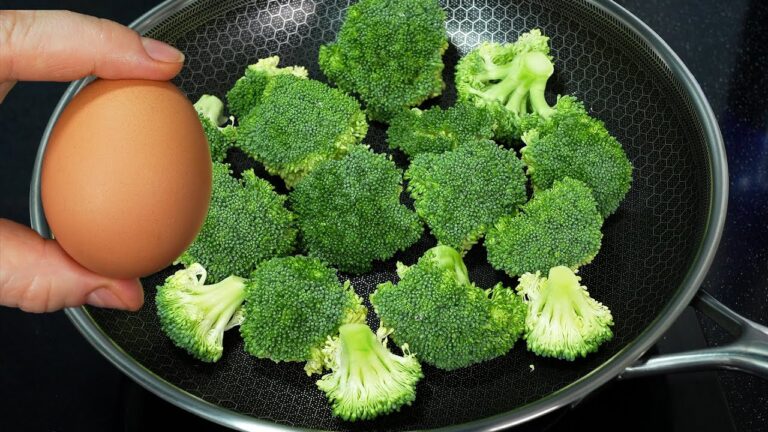 10 minuti per una colazione semplice: uova e broccoli deliziosi!